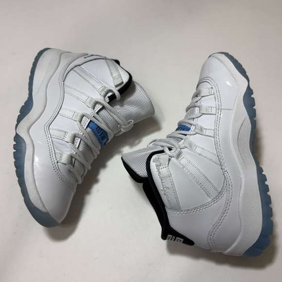 Nike Air Jordan 11 Retro “Legend Blue” Sneakers - Little Kids Size 13.5 - Picture 5 of 16